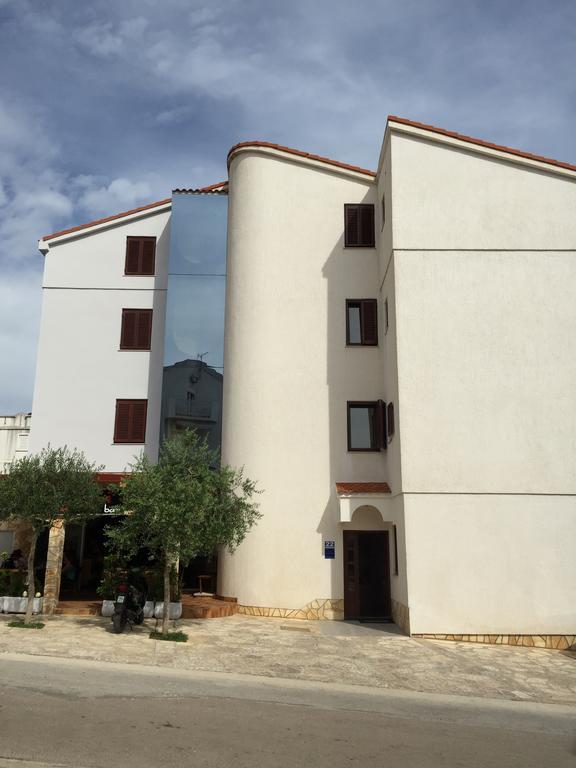 Apartments Villa Cherry 노바야 외부 사진